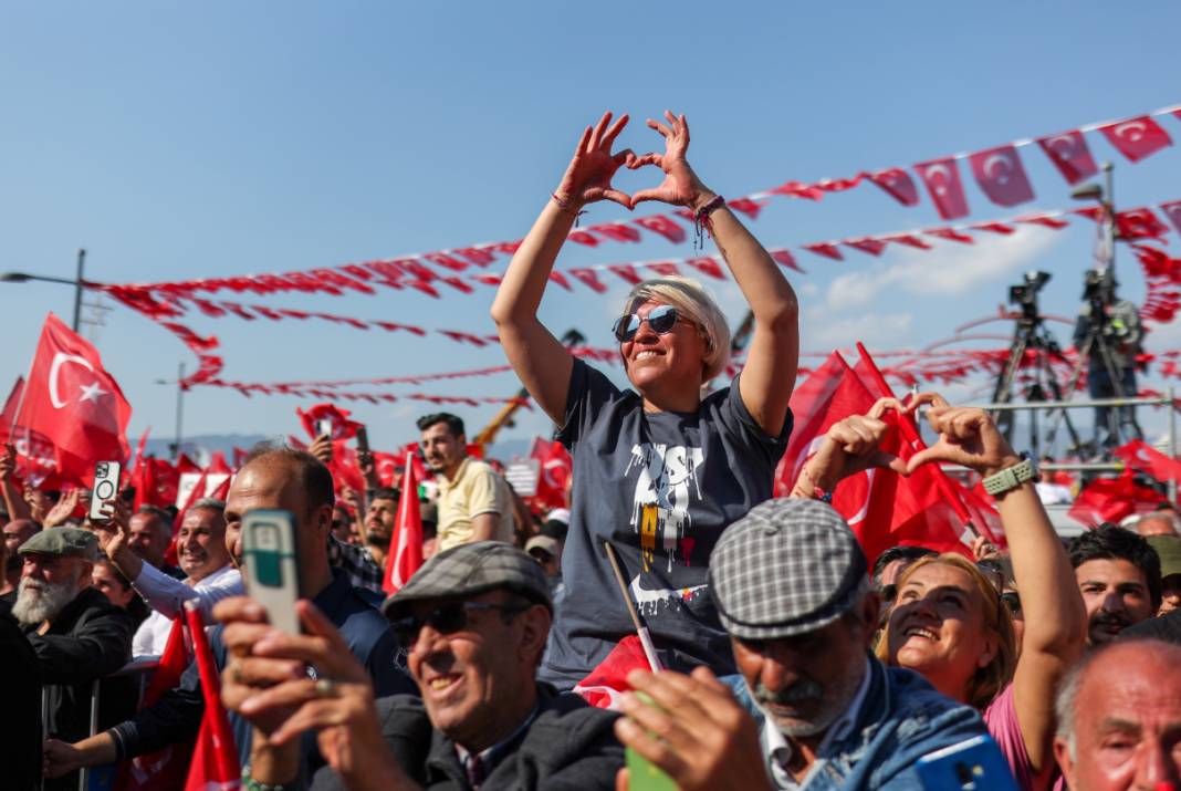 Te Millet Ttifak N N Tarihi Zmir Mitingine Damga Vuran Kareler