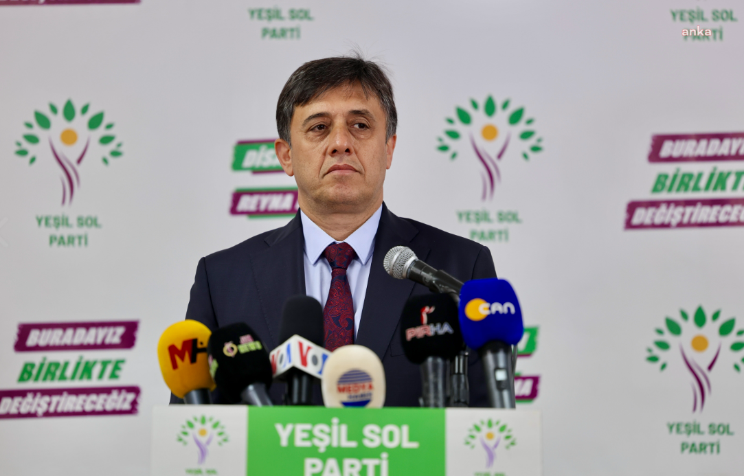 Hdp Ysk Temsilcisi Tiryaki Akp Li Ba Kan N Karde Leri Jandarma