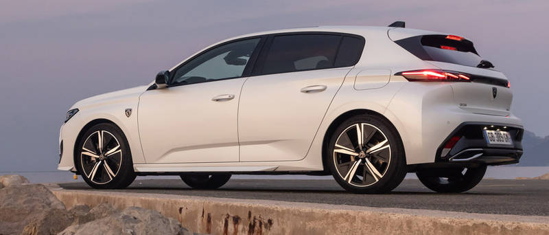 Peugeot 308 den çivileme dalış Fiyatı dibe gömdüler