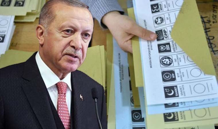 AKP nin masasındaki kamuoyuyla paylaşılmayan anket ortaya çıktı