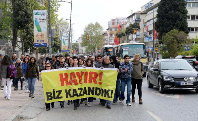 Kadıköy ve Bakırköy'de referandum protestoları