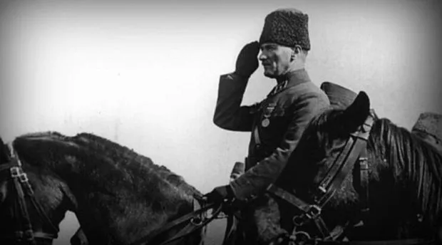 Atatürk'ün az bilinen fotoğrafları