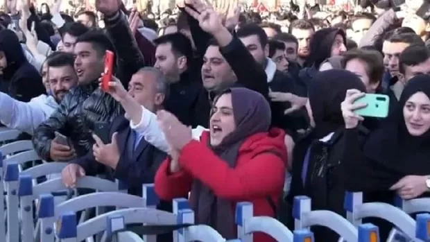 Anıtkabir'deki "Her yer Tayyip, her yer Erdoğan” sloganına suç duyurusu