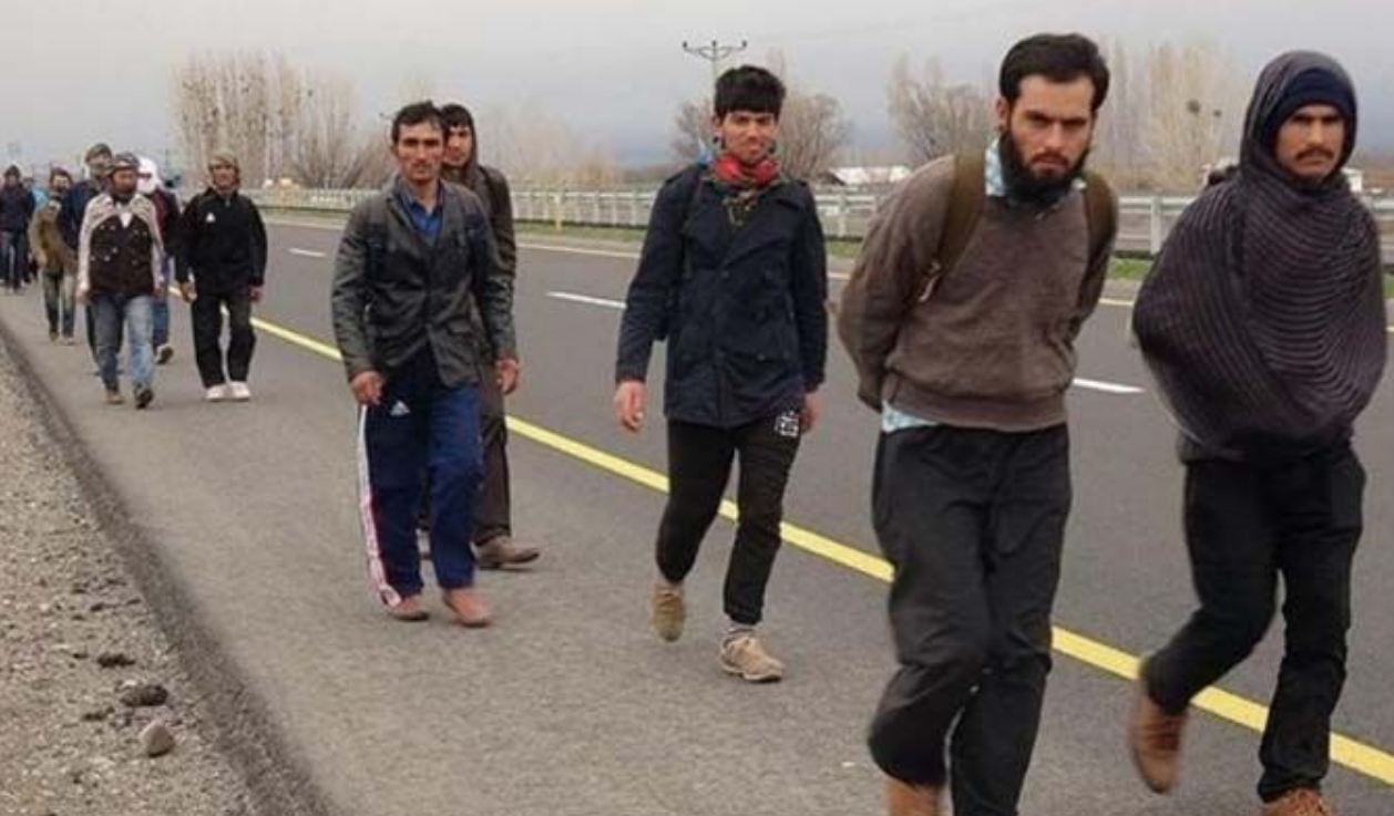 taliban dan türkiye ye çağrı afgan göçmenlere kolaylık sağlanmalı