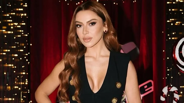 Hadise'den teğmenlerin ihraç kararına tepki